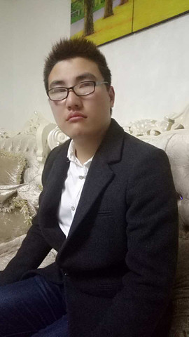 谷建龙主播照片