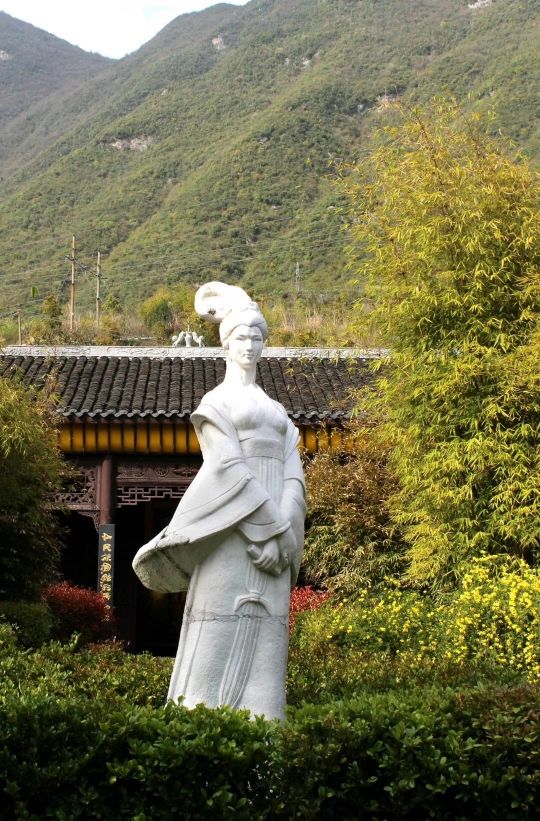 過客(huge)的主播照片