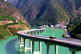 過客(huge)主播照片