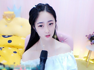 暖暖yr的主播照片