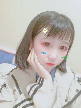 酸奶味的小琪主播照片