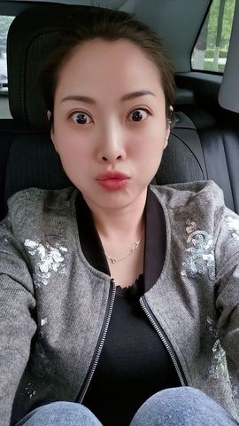 🎵家中有事休主播照片