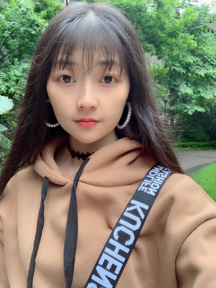 ღ蔡蔡🎙主播照片