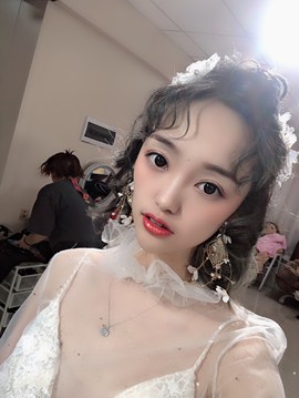 可爱的王小音（早9）主播照片