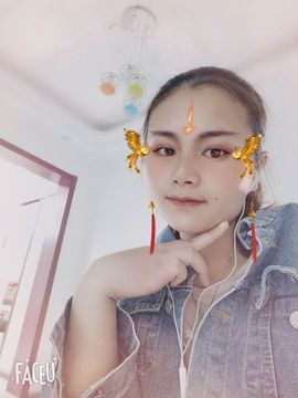 勤老而活主播照片