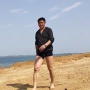 鄂西北忠哥海报