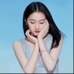 -小美…