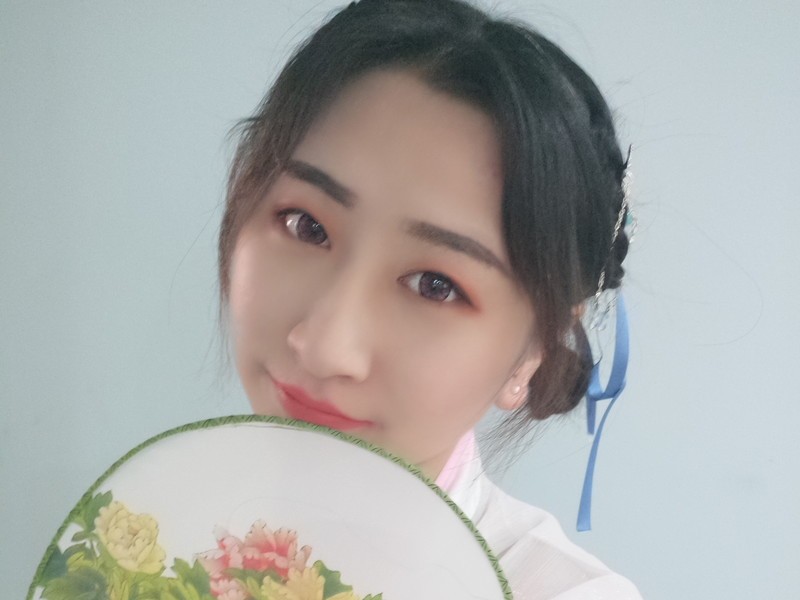 栩九儿的主播海报