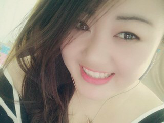 舰0i的主播照片