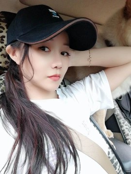 幽校长暂停主播照片