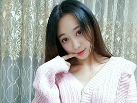 站在地球上看月亮主播照片