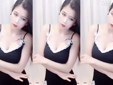 她