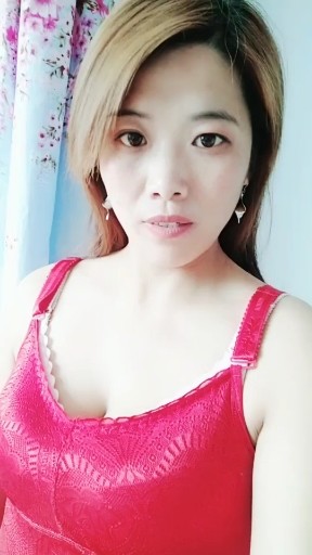 月下轻舞