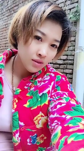 你们要不要吃一口