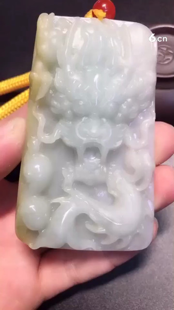 霸气龙牌