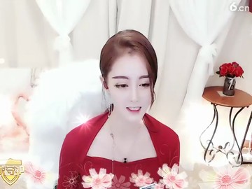 ，