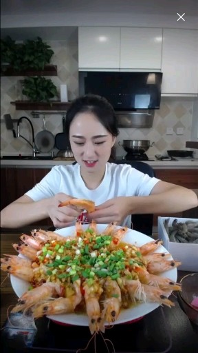 看美女美食