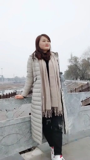 再回首