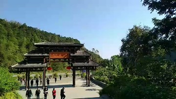 广西得天跨国瀑布