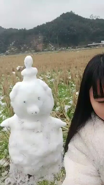 望�、烟的雪人