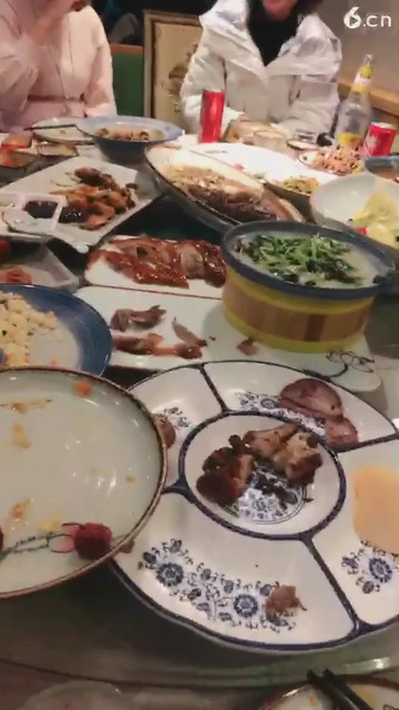 剩菜剩饭了