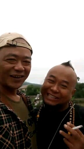 啊！我的天空啊！好嗨(⊙o⊙)