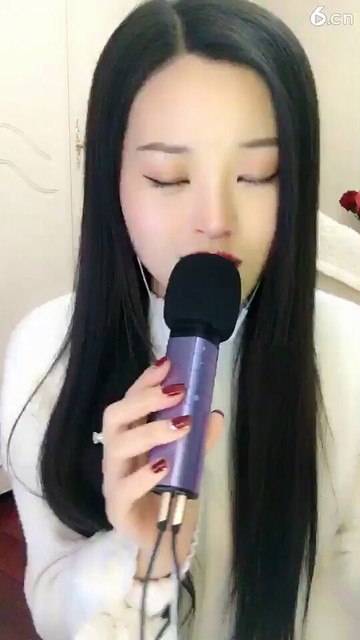 我听见，，