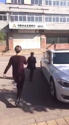 耀阳回来了，妈和婆婆老妹回家了