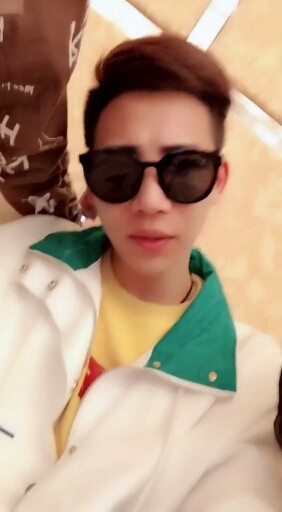 一晚上没睡这两口的逗死我了
