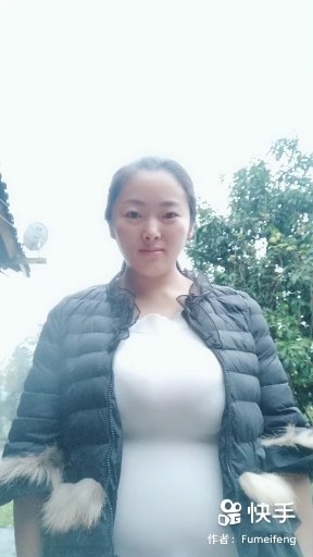 天在下雨我在想你