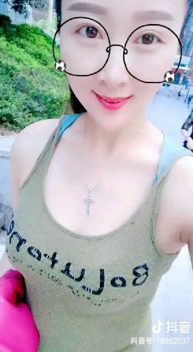 出去转了一圈 热得不行