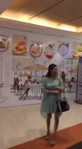 和婆婆妈妈参观我和耀阳的店