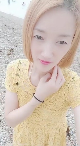 动动小手关注下