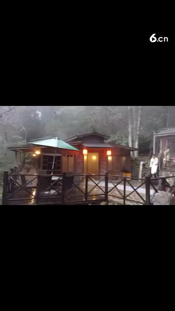 嗯。