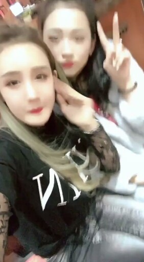 我白哥女朋友白哥21工作室开业