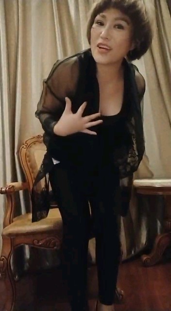 大美妞爱你们谢谢喜欢了我敬