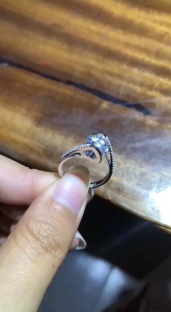 天使之吻 1.5克拉 特价
