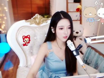 美女小宝贝