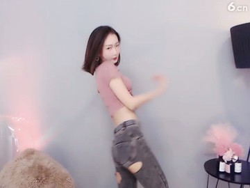 王李丹妮