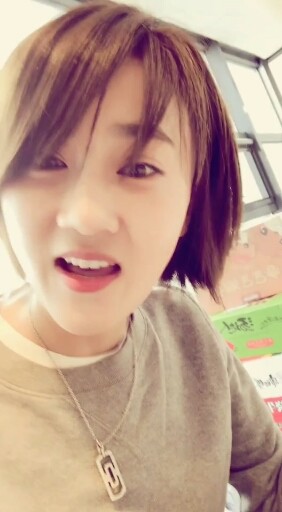 陪师父吃冷面一会回北京了