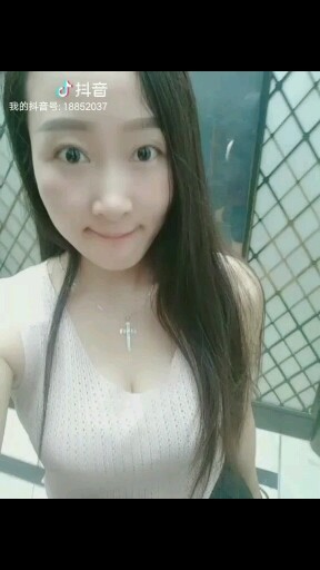 🔚 大头大脸 出门 补钙……