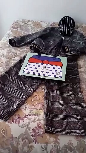 这样穿搭很拉风。