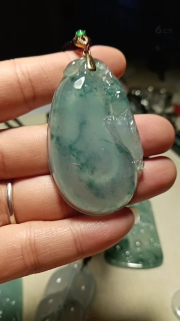 15分钟三千点击开直播分享美翠