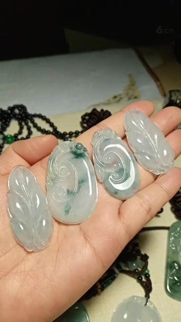 回馈六间房平台，只要五百米