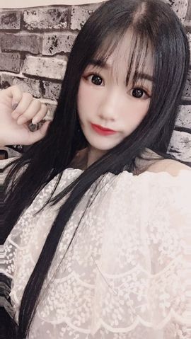 茶语丝主播照片