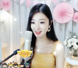 右手还是那个右手！！主播照片
