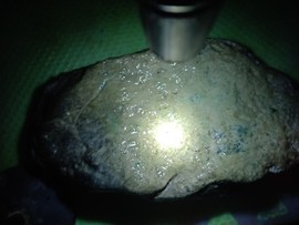 纯甄翡翠原石解口成品主播照片