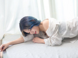 小狼狂吼的主播照片