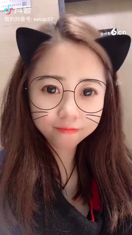喵了个咪的 好饿啊