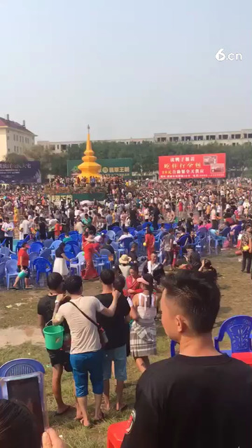 姐告玉城泼水节！嗨翻了！